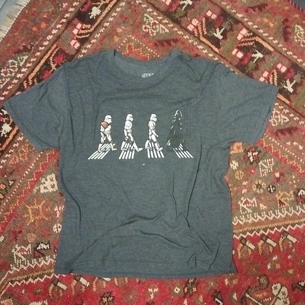 Star Wars "Death Star Road" Vintage Style Charcoal S/S Tee - Men's Size L